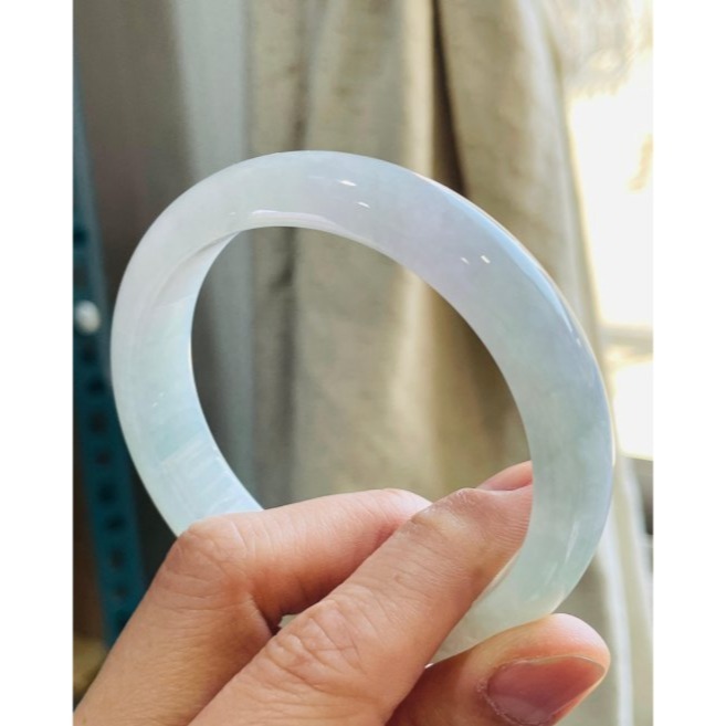 天然A貨緬甸玉 冰潤粉春彩正圈翡翠平安鐲57 18圍 粉嫩淡紫綠滿色 寬條厚裝 附台証-細節圖6