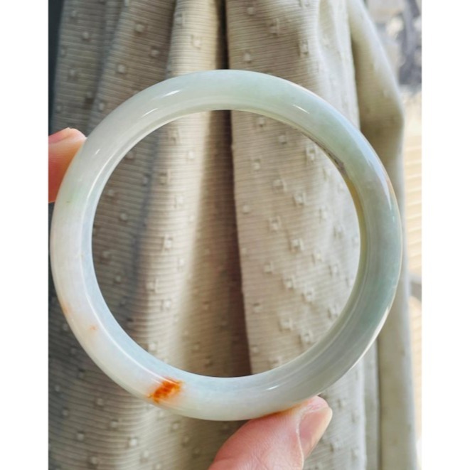 天然A貨緬甸玉 細潤橘紅桂花糕灑金寬條翡翠平安鐲57 18圍 扎實細肉淡綠底色 帶鮮豔灑金-細節圖4