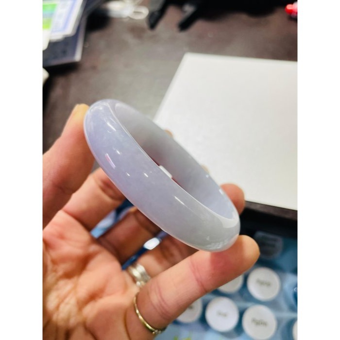 天然A貨緬甸玉 細潤雙色紫滿色寬條翡翠貴妃鐲51.8 16圍 細膩無晶體粉紫過渡藍紫 色淡過底色滿能見色-細節圖10