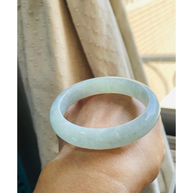 天然A貨緬甸玉 細潤藍綠翡翠平安鐲55 17.5圍 起冰滿色果綠 色滿勻稱 厚條正圈版型-細節圖8