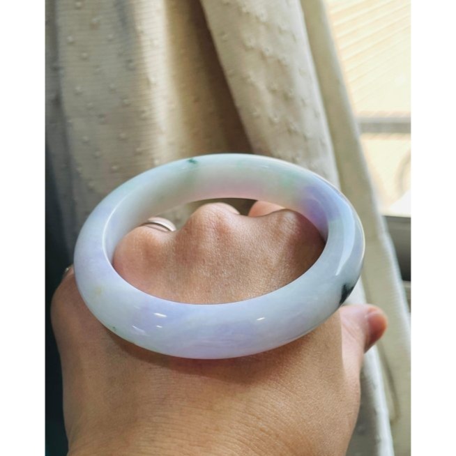 天然A貨緬甸玉 細潤粉春彩帶飄花厚條翡翠平安鐲56 18圍 無晶體細肉底妝 亮紫粉綠 粉嫩春天色系-細節圖8