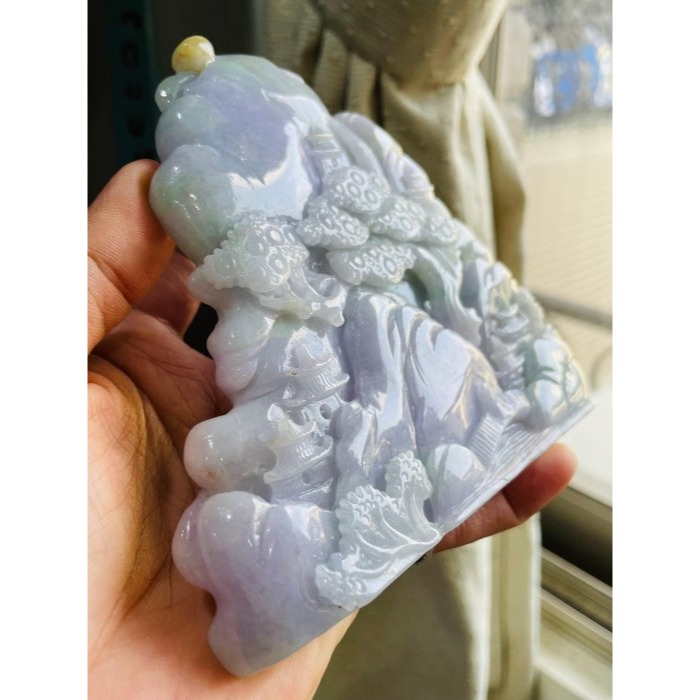 天然A貨緬甸玉 水潤亮春彩俏金手工雕滿園春色翡翠山水擺件 過底粉嫩紫綠滿色 金太陽高掛點綴-細節圖3