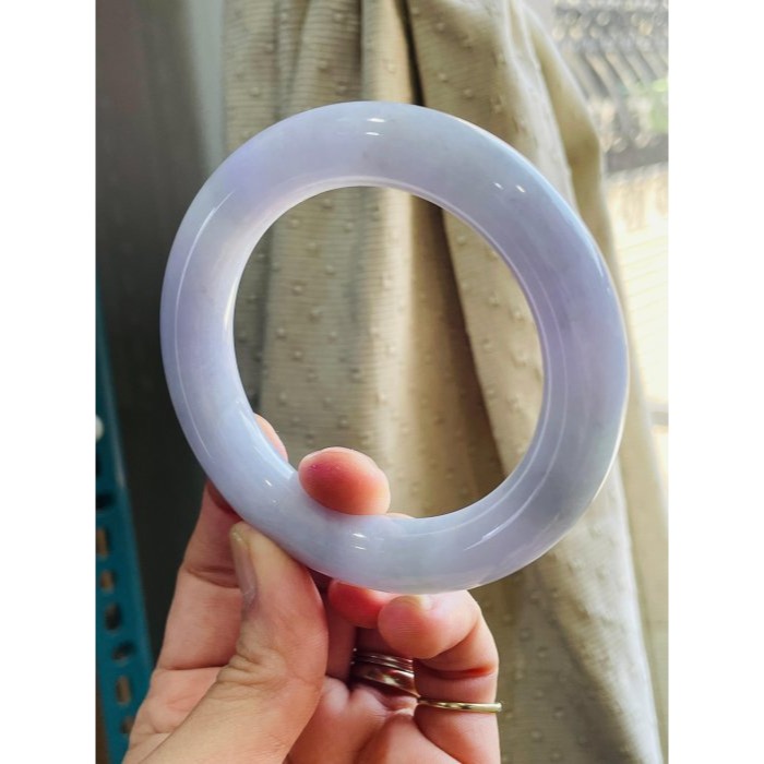天然A貨緬甸玉 細潤粉紫俏綠粗圓條翡翠圓骨鐲56.4 18.5圍 細肉粉嫩紫滿色  綠淡若隱若現 完美粗條不跑色 附台証-細節圖2