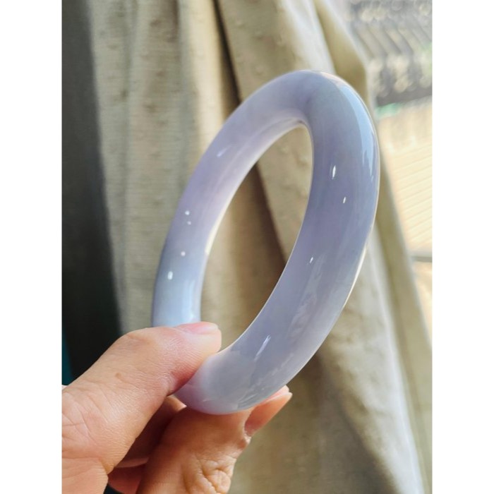 天然A貨緬甸玉 細潤粉紫俏綠粗圓條翡翠圓骨鐲56.4 18.5圍 細肉粉嫩紫滿色  綠淡若隱若現 完美粗條不跑色 附台証-細節圖4