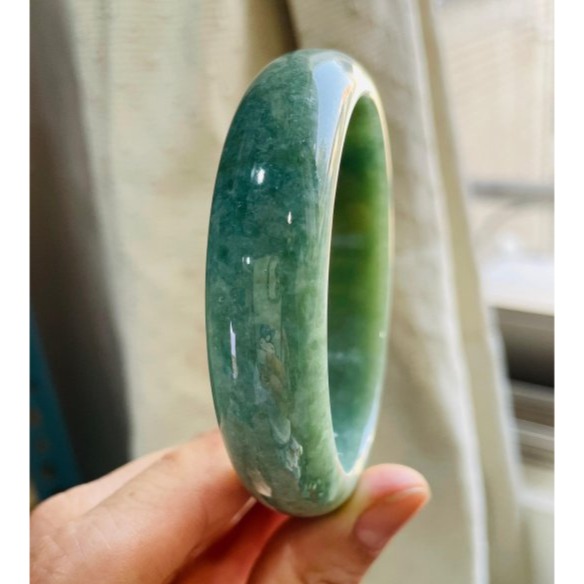 天然A貨緬甸玉 老坑菠菜綠輪胎寬條翡翠平安鐲59 19圍 冰膠滿底色 色勻稱鐲完美-細節圖6