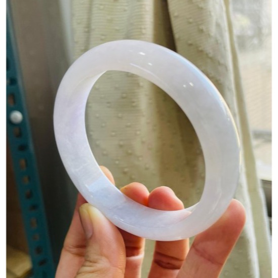 天然A貨緬甸玉 冰潤櫻花紫厚條翡翠平安鐲58.5 19圍 透光乾淨白底帶抹粉紫 漂亮寬版正圈手鐲-細節圖2