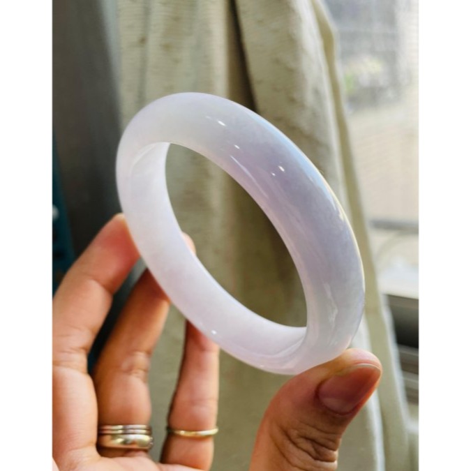 天然A貨緬甸玉 冰潤櫻花紫厚條翡翠平安鐲58.5 19圍 透光乾淨白底帶抹粉紫 漂亮寬版正圈手鐲-細節圖7