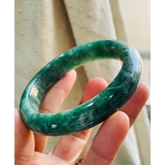 天然A貨緬甸玉 老坑花青正圈翡翠平安鐲58 19圍 起冰意境花紋 色正色滿 全透光老坑料 完整度99%-細節圖4