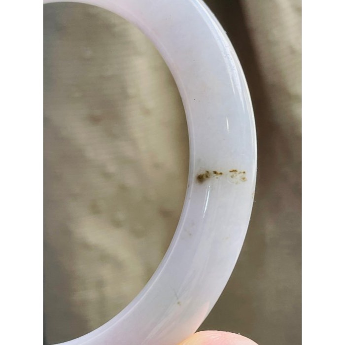 天然A貨緬甸玉 細潤櫻花紫翡翠圓骨鐲58 19圍 整圈勻稱滿色淡粉紫 一處帶黃沁點 95%完美度-細節圖5