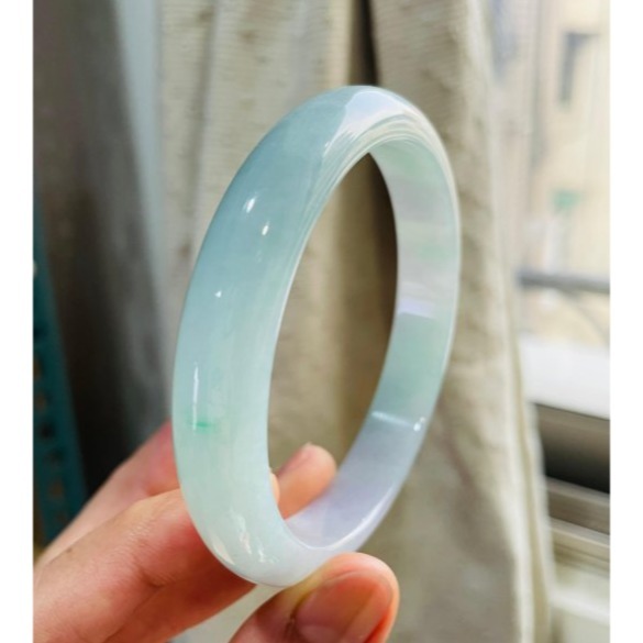 天然A貨緬甸玉 冰潤藍綠俏紫細條翡翠平安鐲60.6 19.8圍 冰藍綠為主色 幾抹粉紫 幾粒綠花 色滿不失色 完美98%-細節圖3