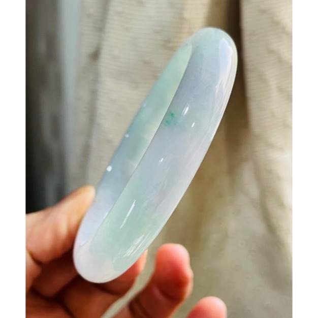 天然A貨緬甸玉 冰潤藍綠俏紫細條翡翠平安鐲60.6 19.8圍 冰藍綠為主色 幾抹粉紫 幾粒綠花 色滿不失色 完美98%-細節圖5