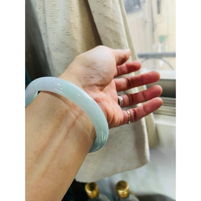 天然A貨緬甸玉 冰潤藍綠俏紫細條翡翠平安鐲60.6 19.8圍 冰藍綠為主色 幾抹粉紫 幾粒綠花 色滿不失色 完美98%-細節圖8