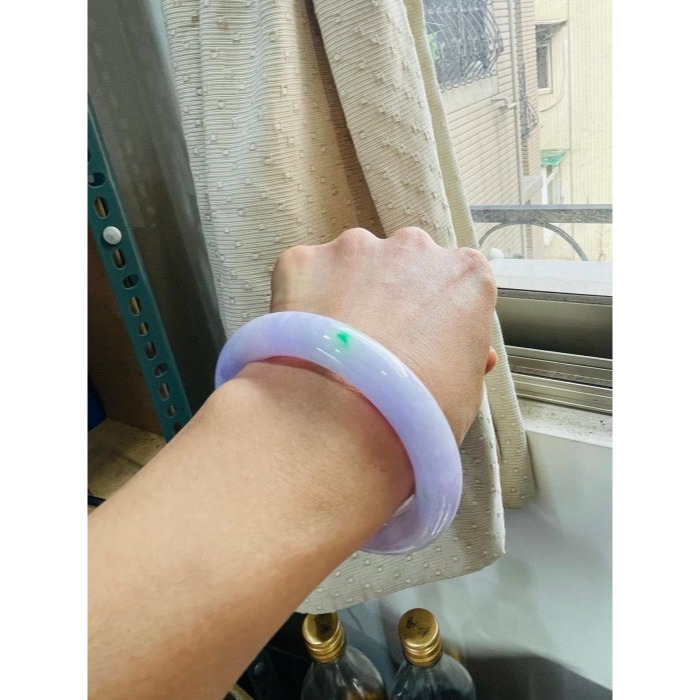 天然A貨緬甸玉 冰潤夢幻紫帶陽綠粗條翡翠圓骨鐲56.2 18.5圍 滿紅紫底色 辣陽綠點綴 12咪粗骨完美度98% 附台-細節圖7