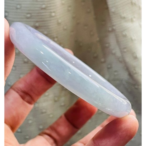 天然A貨緬甸玉 冰潤濃春彩翡翠圓骨鐲53.3 17.5圍 濃郁茄紫加藍綠 色滿鮮豔 附台証-細節圖6