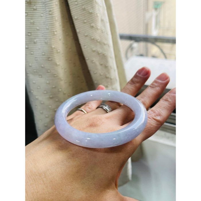 天然A貨緬甸玉 冰潤亮紫俏綠翡翠圓骨鐲53.2 17.5圍 濃郁紅紫帶淡綠 色滿鮮豔 附台証-細節圖8