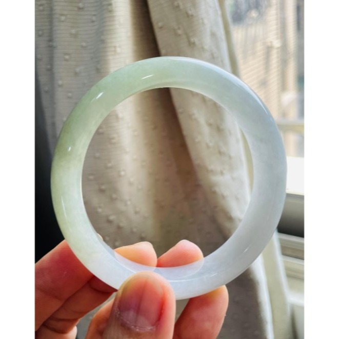 天然A貨緬甸玉 冰潤半山水色翡翠平安鐲58 19圍 乾淨晶透白冰 帶秋香綠 完美度99%-細節圖3