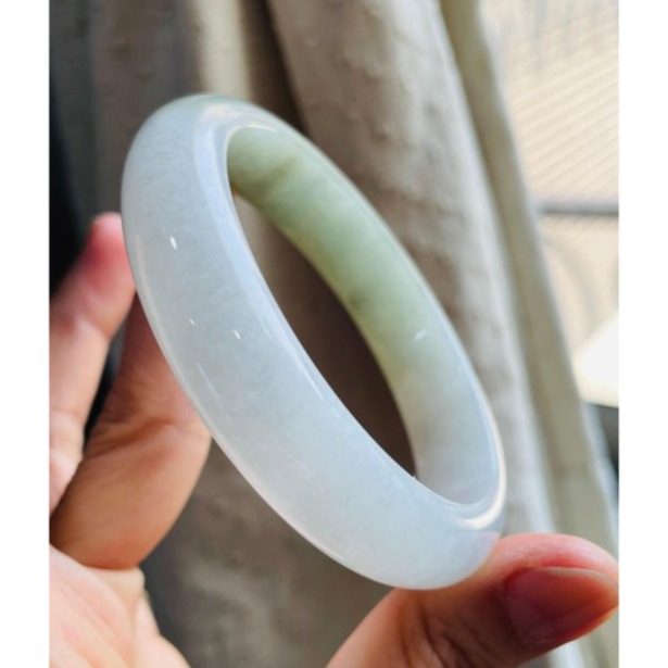 天然A貨緬甸玉 冰潤半山水色翡翠平安鐲58 19圍 乾淨晶透白冰 帶秋香綠 完美度99%-細節圖4