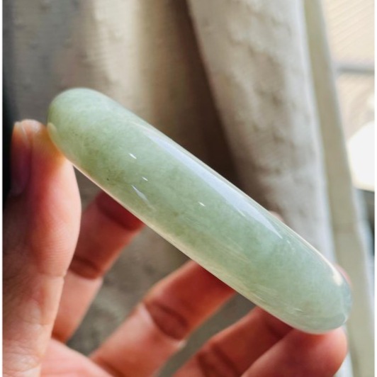 天然A貨緬甸玉 冰潤半山水色翡翠平安鐲58 19圍 乾淨晶透白冰 帶秋香綠 完美度99%-細節圖7