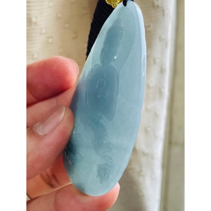 天然A貨翡翠 老坑且末藍意境雕釋迦摩尼佛普渡眾生翡翠佛牌 危料 純色藍綠色滿勻稱 法像莊嚴 磨砂精工-細節圖6