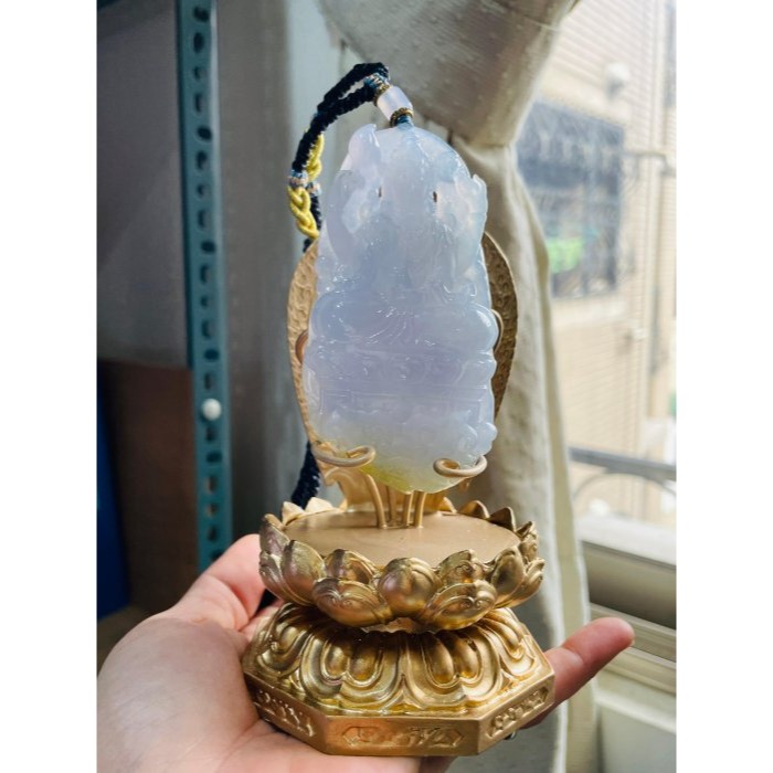 天然A貨緬甸玉 藏家件 冰種茄紫三彩大師工千手觀音翡翠佛牌 晶瑩冰膠滿紫俏黃綠 大師親工 法像細節絕頂 附台証-細節圖10