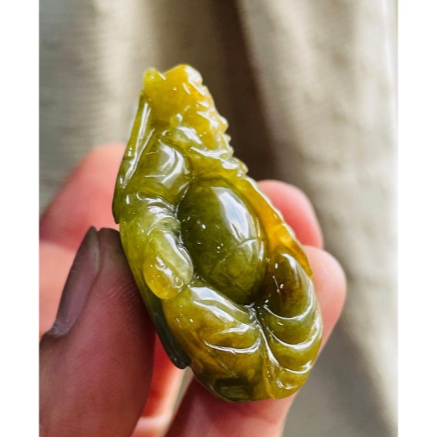 天然A貨翡翠 老坑黃加綠手工隨形雕鍾馗天師翡翠佛牌/小擺 冰黃霧包覆冰灰藍綠肉 色滿色分明 成色飽和-細節圖4