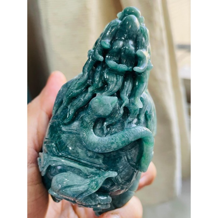 天然A貨翡翠 溫潤危綠全立體玄武翡翠擺件 細肉滿色瓜綠 菠菜綠色滿形飽滿 巨無霸小擺 無法配戴-細節圖5