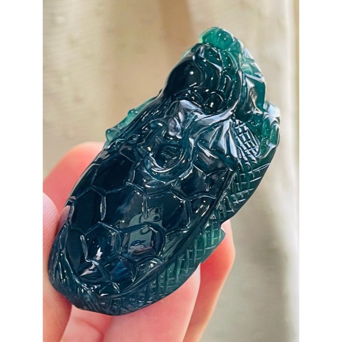 天然A貨翡翠 冰潤危綠全立體滿載而歸龍龜翡翠玉墜/擺件 起冰滿綠油亮光澤 色滿勻稱瓜綠-細節圖3