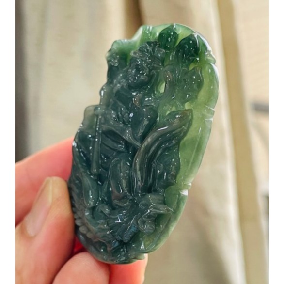 天然A貨緬甸玉 膠潤油青乘鳳九天玄女翡翠佛牌 膠感滿色油綠 油潤光澤 手持拂塵及八卦-細節圖5