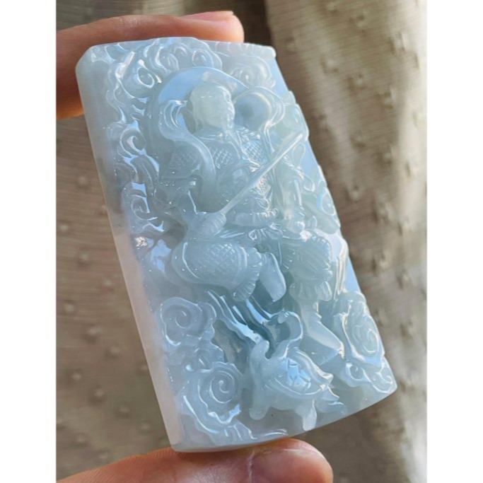 天然A貨緬甸玉 老坑冰膠藍綠精工雕玄天上帝翡翠玉牌 滿色起冰老坑冰綠料 厚庄方正透手影 獨家版法像精開滿版雕工-細節圖3