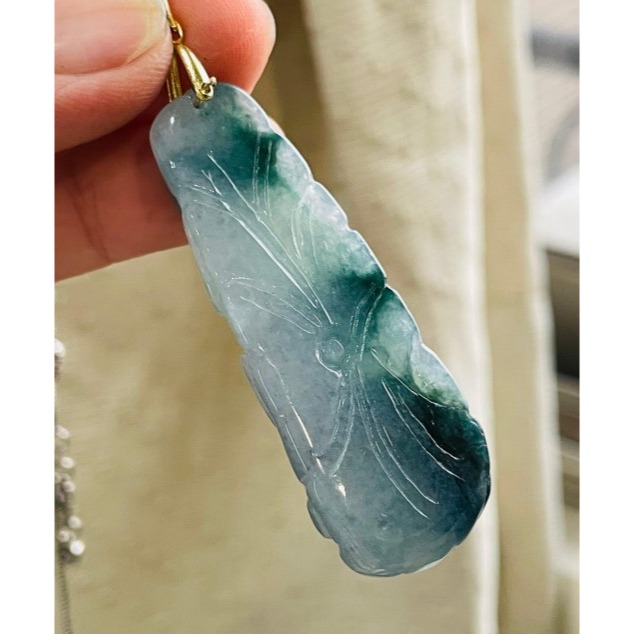 天然A貨緬甸玉 冰飄藍花手工雕蜥蜴/吸金千億翡翠玉墜 冰起膠底妝 滿滿漂亮過底純色藍花-細節圖6