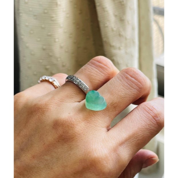 天然A貨緬甸玉 冰種湖綠心形/愛心翡翠裸石 晶透色滿勻稱 清晰透字 厚度立體飽滿 鑲嵌小高貨-細節圖2