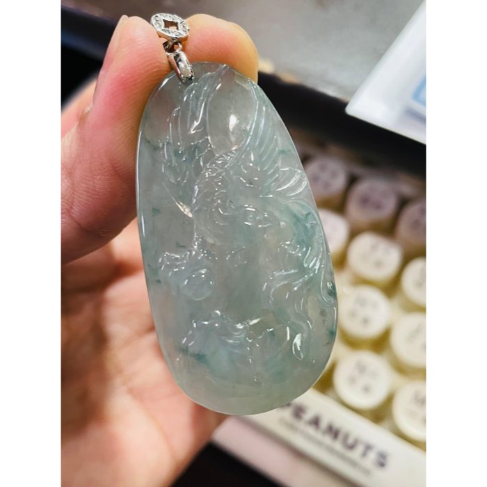 天然A貨翡翠 老坑冰飄花手工雙面雕抓住機遇翡翠鳳牌 起光晶透勻稱滿綠底色 滿滿靈動小藍花點綴其中-細節圖8