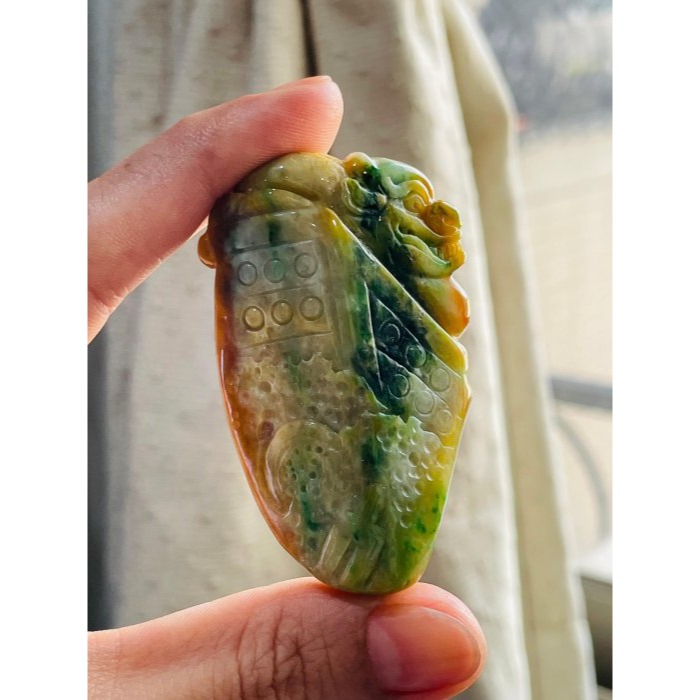 天然A貨緬甸玉 老坑三彩手工巧雕望子成龍翡翠龍牌 油潤騰衝老料 厚黃霧包三彩肉 色滿色辣 巧螭龍豼貅 飛黃騰達代代相傳-細節圖8