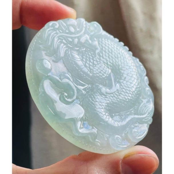 天然A貨緬甸玉 冰種飄花俏雕神龍現世翡翠龍牌 起光冰晴底色 綠俏祥雲.龍珠 高貨鐲心料 附台証-細節圖2