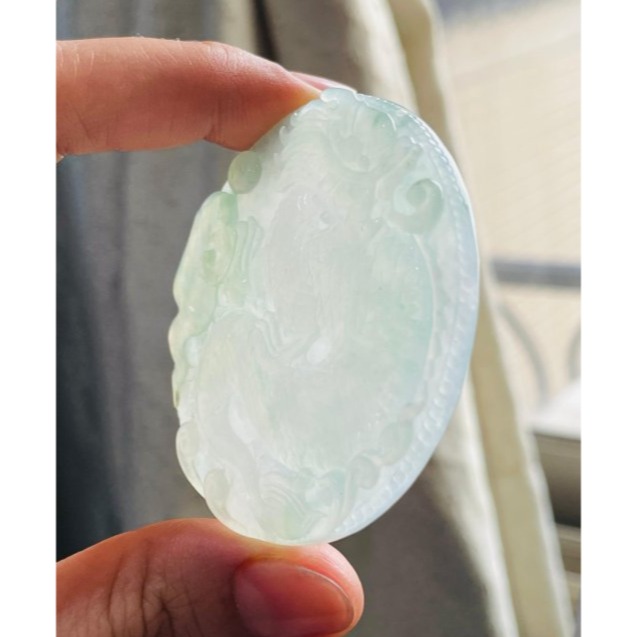 天然A貨緬甸玉 冰種飄花俏雕神龍現世翡翠龍牌 起光冰晴底色 綠俏祥雲.龍珠 高貨鐲心料 附台証-細節圖5