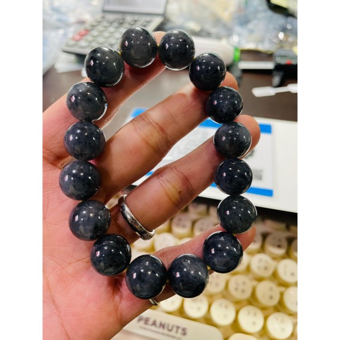 天然A貨緬甸玉 老坑烏雞13mm圓珠翡翠手珠/手串17cm手圍 顆顆起膠透光 黑全化為芝麻點 完美度99%-細節圖11