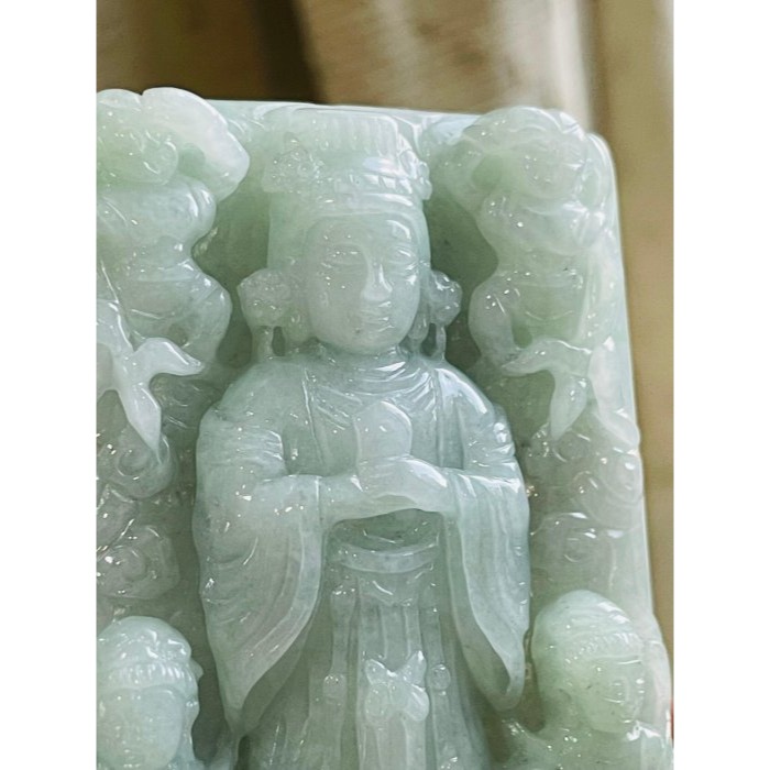 天然A貨緬甸玉 水潤烏雞綠天上聖母/千順媽祖翡翠佛牌 膠潤果綠滿底色 微帶芝麻點 大牌形請留意-細節圖2