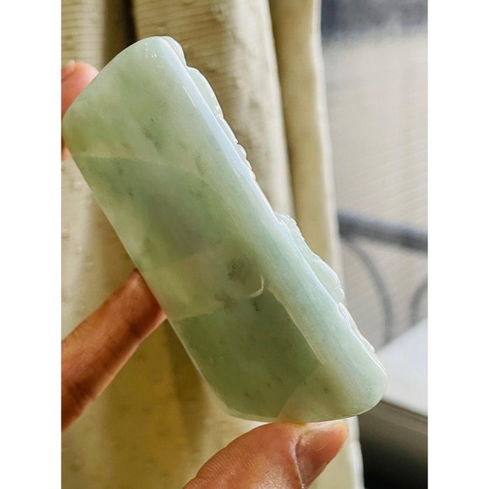 天然A貨緬甸玉 水潤烏雞綠天上聖母/千順媽祖翡翠佛牌 膠潤果綠滿底色 微帶芝麻點 大牌形請留意-細節圖6