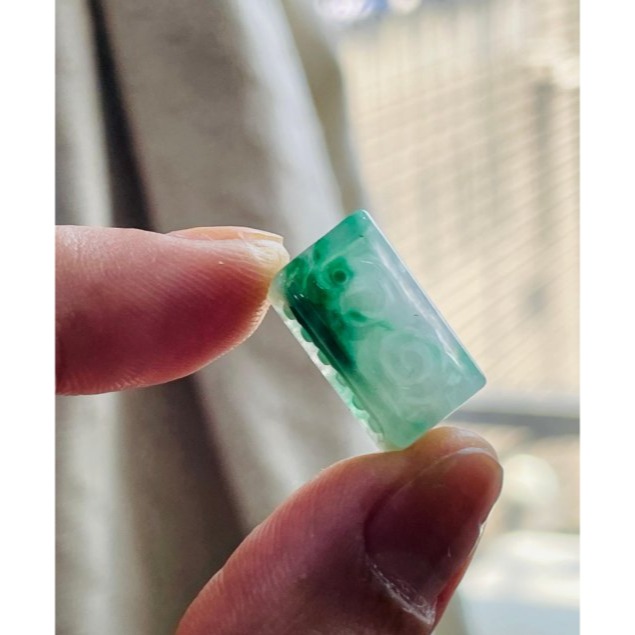 天然A貨緬甸玉 冰飄花回紋雕仿古龍翡翠頂珠玉墜 冰起光感潤 冰辣綠花 方塊小龍珠-細節圖7