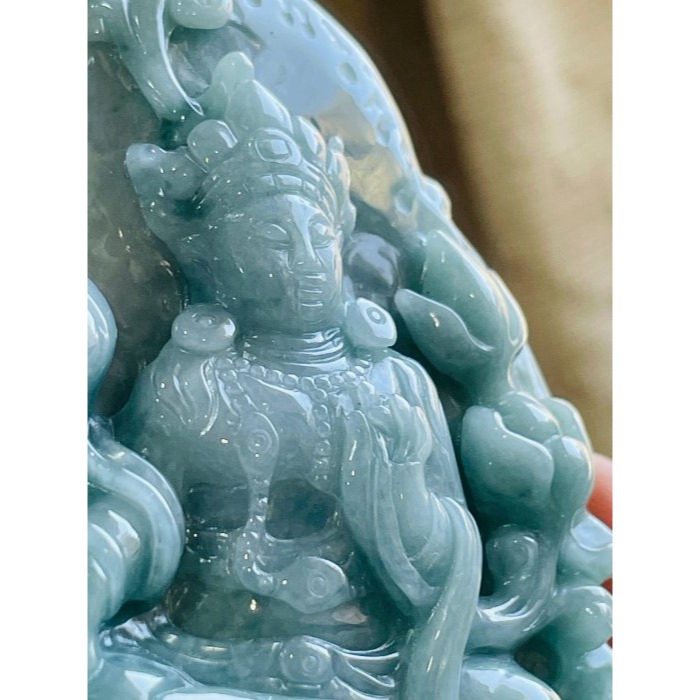 天然A貨翡翠 細潤危藍雙面雕度母翡翠佛牌 溫潤全透光滿色 厚庄大器牌形 雕工精緻-細節圖3