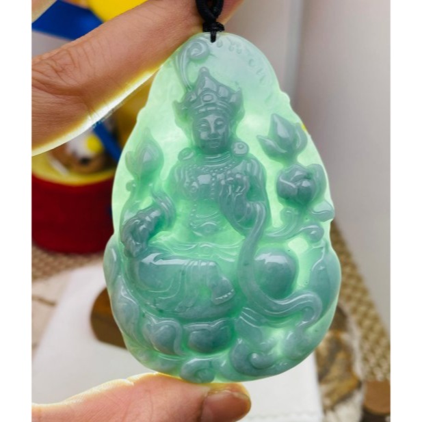 天然A貨翡翠 細潤危藍雙面雕度母翡翠佛牌 溫潤全透光滿色 厚庄大器牌形 雕工精緻-細節圖8
