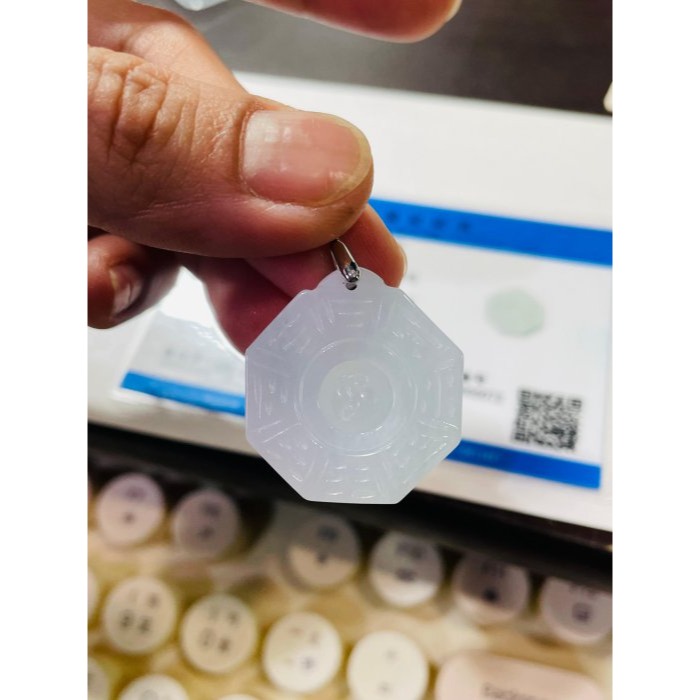 天然A貨緬甸玉 冰潤淡春彩太極小八卦翡翠玉墜 乾淨膠潤底裝 粉粉嫩嫩種好水長 配戴輕巧無壓力-細節圖10