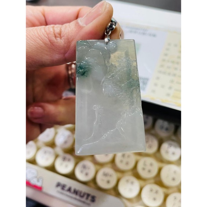 天然A貨緬甸玉 冰玻老坑飄花手工雕吟風弄月翡翠山水牌 剛性起光感 清澈透字老坑冰料 一刀方正牌型 雕工細緻唯美-細節圖10