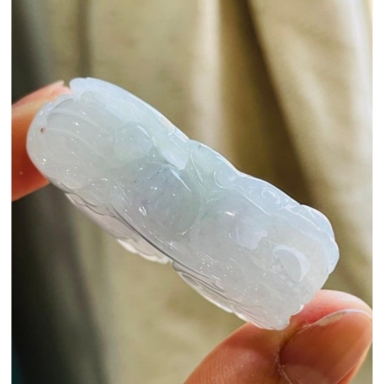 天然A貨緬甸玉 冰種粉春彩手工雕公母貔貅翡翠玉墜(一對) 粉嫩晶透起光感 嘴含活珠有求必應-細節圖8