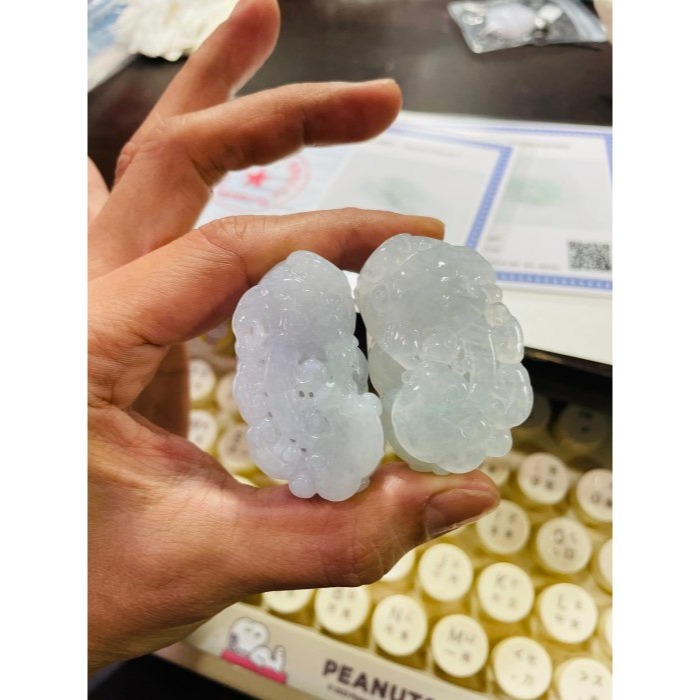 天然A貨緬甸玉 冰種粉春彩手工雕公母貔貅翡翠玉墜(一對) 粉嫩晶透起光感 嘴含活珠有求必應-細節圖9
