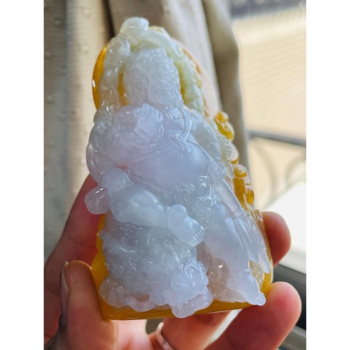 天然A貨緬甸玉 藏家件 老坑冰三彩大師精工御龍三面六臂大黑天翡翠佛墜 冰春彩油黃水石料 色滿分明 絕頂好料霸氣雕工 三證-細節圖2