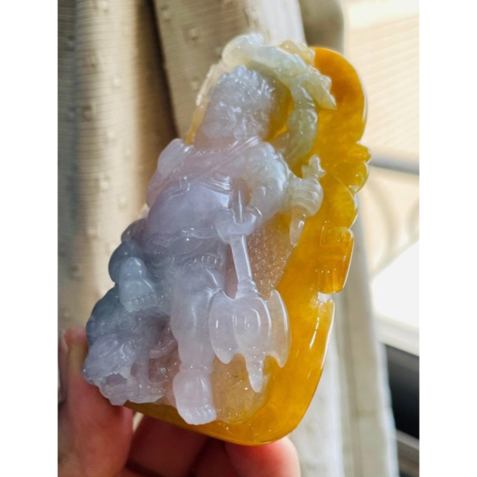 天然A貨緬甸玉 藏家件 老坑冰三彩大師精工御龍三面六臂大黑天翡翠佛墜 冰春彩油黃水石料 色滿分明 絕頂好料霸氣雕工 三證-細節圖3