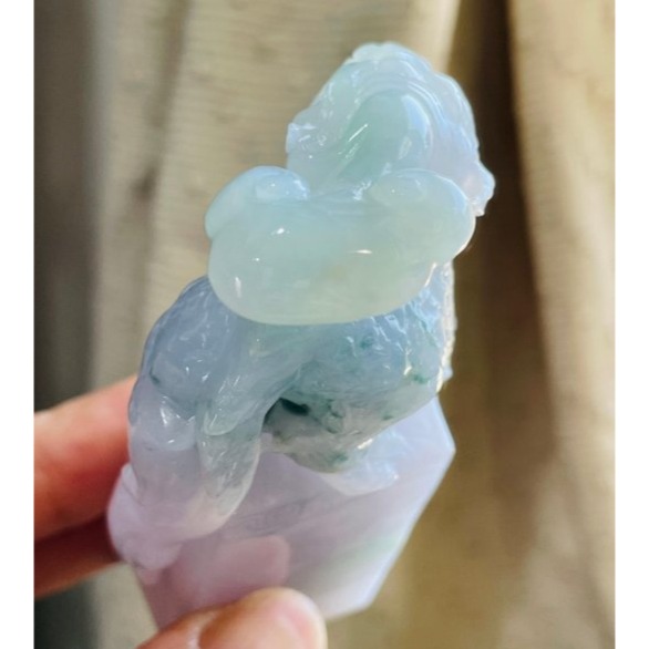 天然A貨緬甸玉 老坑冰飄花手工精雕步步高升招財貔貅翡翠印章/方印/收藏印 冰膠粉紫晴綠底色 滿滿靈動藍花 附台証-細節圖7