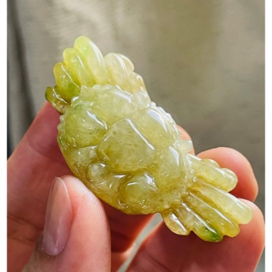 天然A貨緬甸玉 老坑黃加綠手工雕螃蟹/八方來財翡翠玉墜/包掛 起光感冰黃綠融合 幾抹陽綠點綴 晶透油滴般光澤-細節圖4