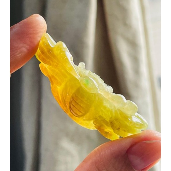 天然A貨緬甸玉 老坑黃加綠手工雕螃蟹/八方來財翡翠玉墜/包掛 起光感冰黃綠融合 幾抹陽綠點綴 晶透油滴般光澤-細節圖8